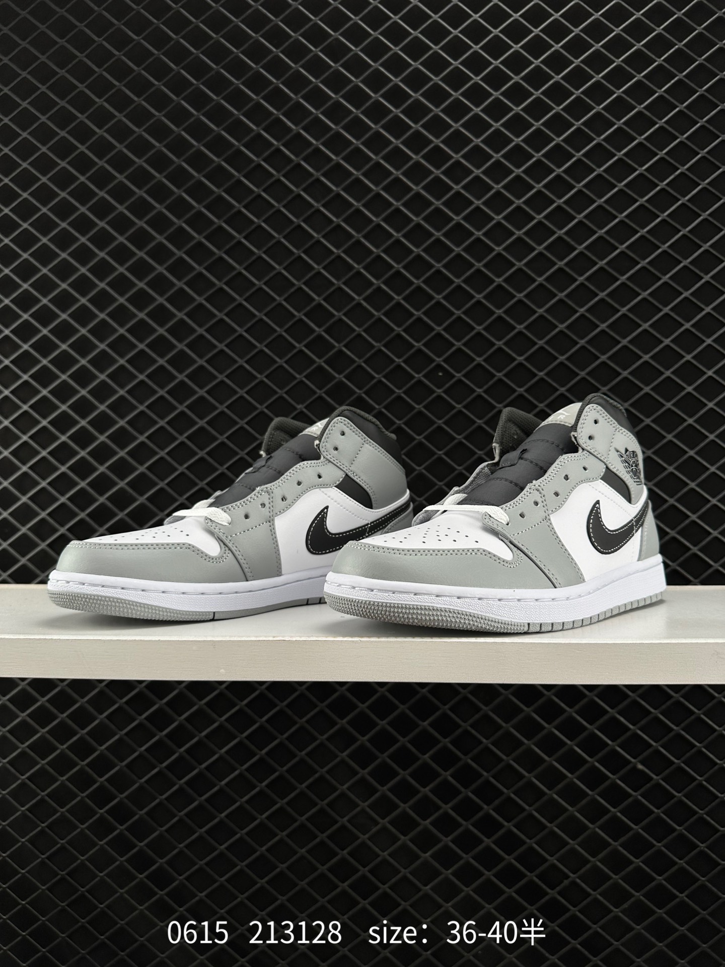 Air Jordan 1 Low AJ1